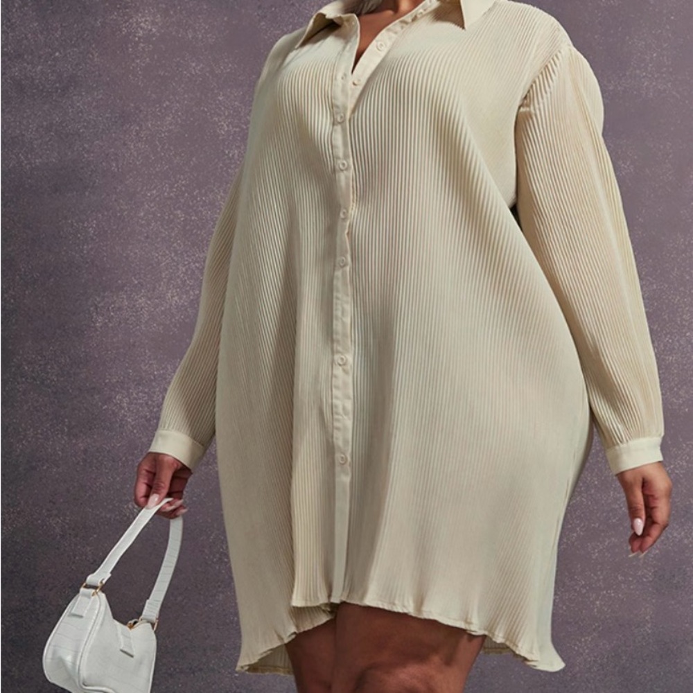 CREAM PLISSE OVERSIZED SHIRT DRESS
